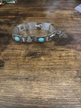 Vintage Silver-Tone Hamsa Bracelet